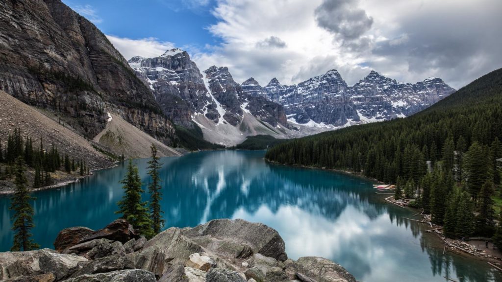 Moraine Lake and the Ten Peaks in Banff National Park.